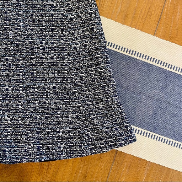 Ann Taylor Tweed Skirt, 6 Petit - Picture 2 of 4